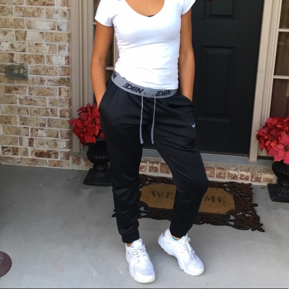Nike sweatpants